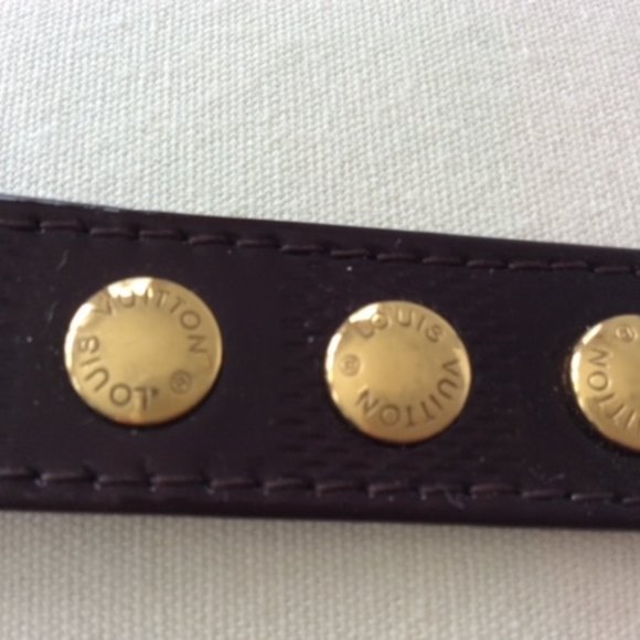 🌟🌸HOST PICK 🌟🌸LV-Louis Vuitton Authentic 2000 Fifth Avenue Bracelet, New - Picture 6 of 10